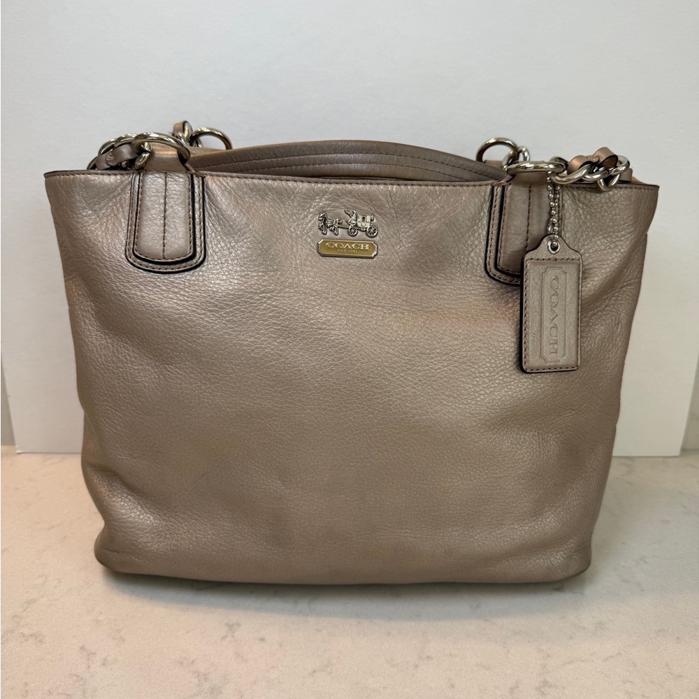 Coach Metallic Taupe Leather shoulder Tote Bag like new